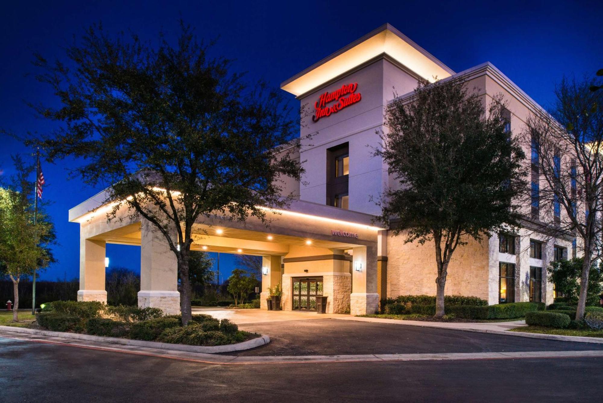 Hampton Inn And Suites Schertz Exterior foto